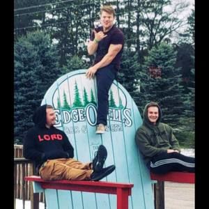 Meet your Posher, Devin